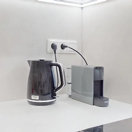 Appartement Downtown W King Size Bed And Ac *